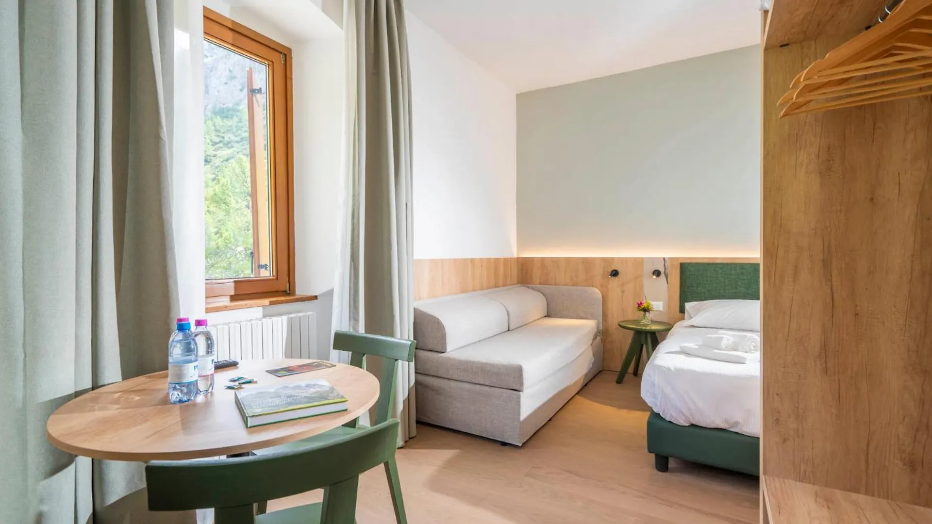 Hotel Al Sasso Di Stria Andraz 2*,