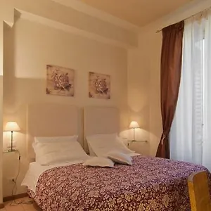 Bed & Bed Peterson Florence