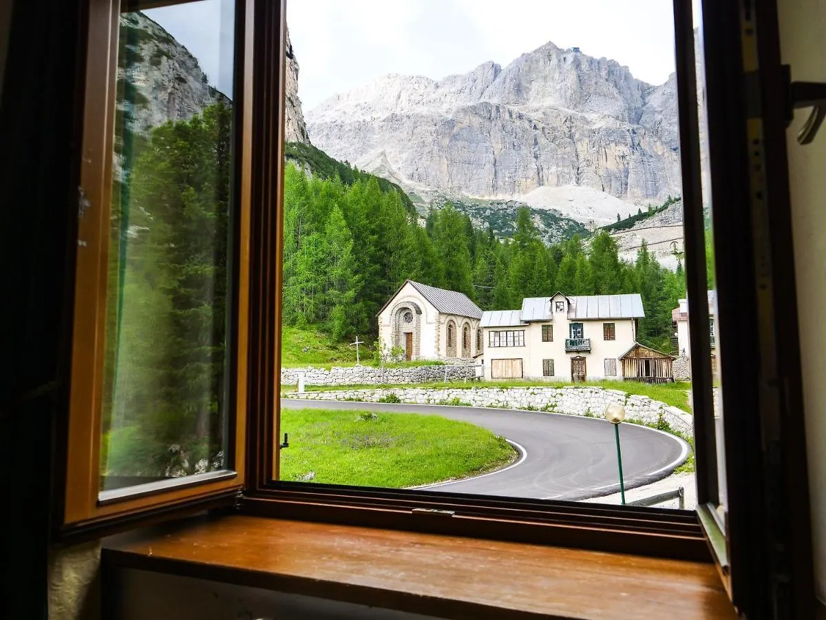Hotel Al Sasso Di Stria Andraz 2*,  Italien